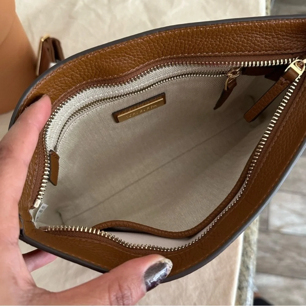 New bundle Tory Burch Blake Swingpack Crossbody & matching slim Blake wallet